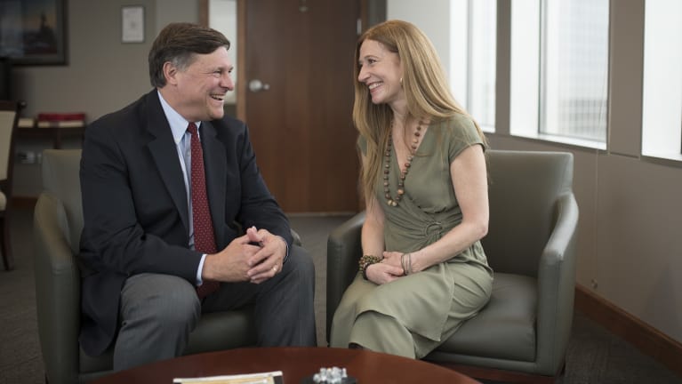 HOW HR CAN EARN THE CEO'S TRUST?