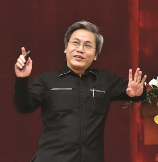 giản tư trung là ai