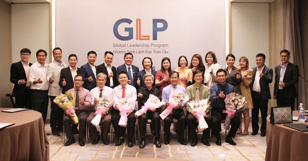 LỄ TỐT NGHIỆP CHƯƠNG TRÌNH ĐÀO TẠO “LÃNH ĐẠO TOÀN CẦU” (GLP): KHÔNG GIAN TRI ÂN VÀ CHIA SẺ