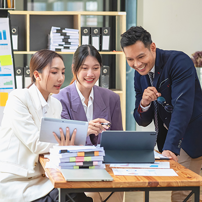 Chuyên viên Marketing, Chuyên viên Thương hiệu có kinh nghiệm về Marketing mong muốn phát triển lên vai trò quản trị